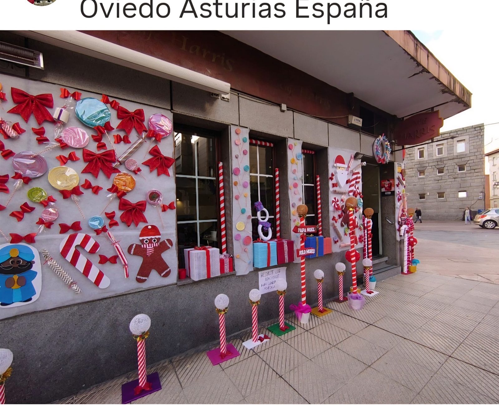 Fachada decorada estilo mundo de caramelo